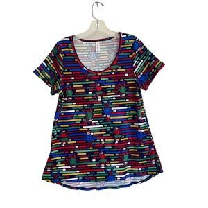 LuLaRoe CLASSIC TEE Blue Red Children Pattern Short Sleeve Size SMALL